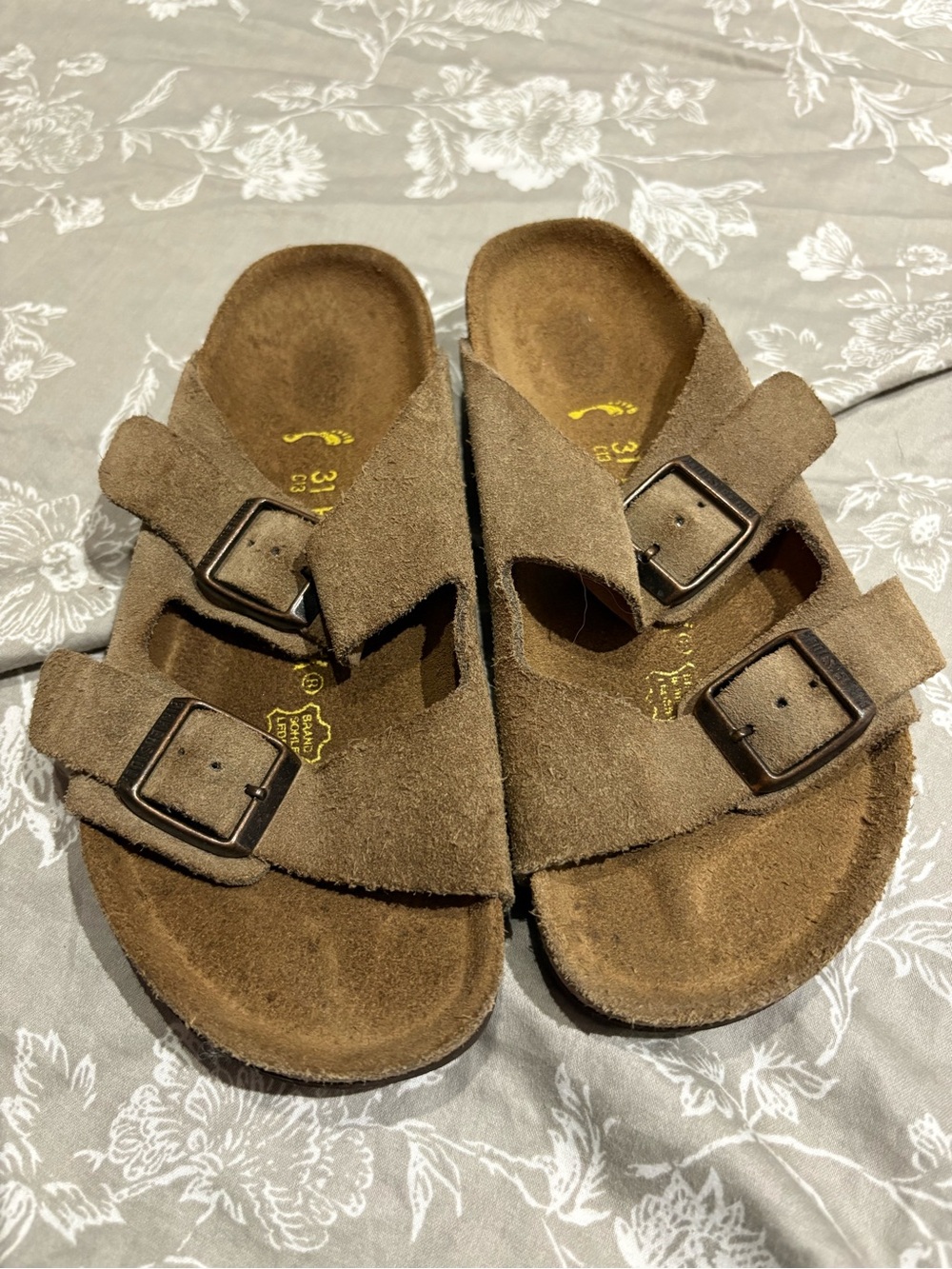 Birkenstock taupe suede Arizona sandals 13 31